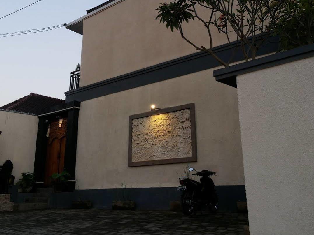 Villa De Kerobokan Dalung  Exteriör bild