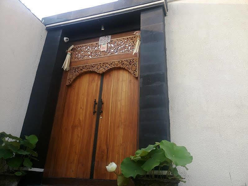 Villa De Kerobokan Dalung  Exteriör bild